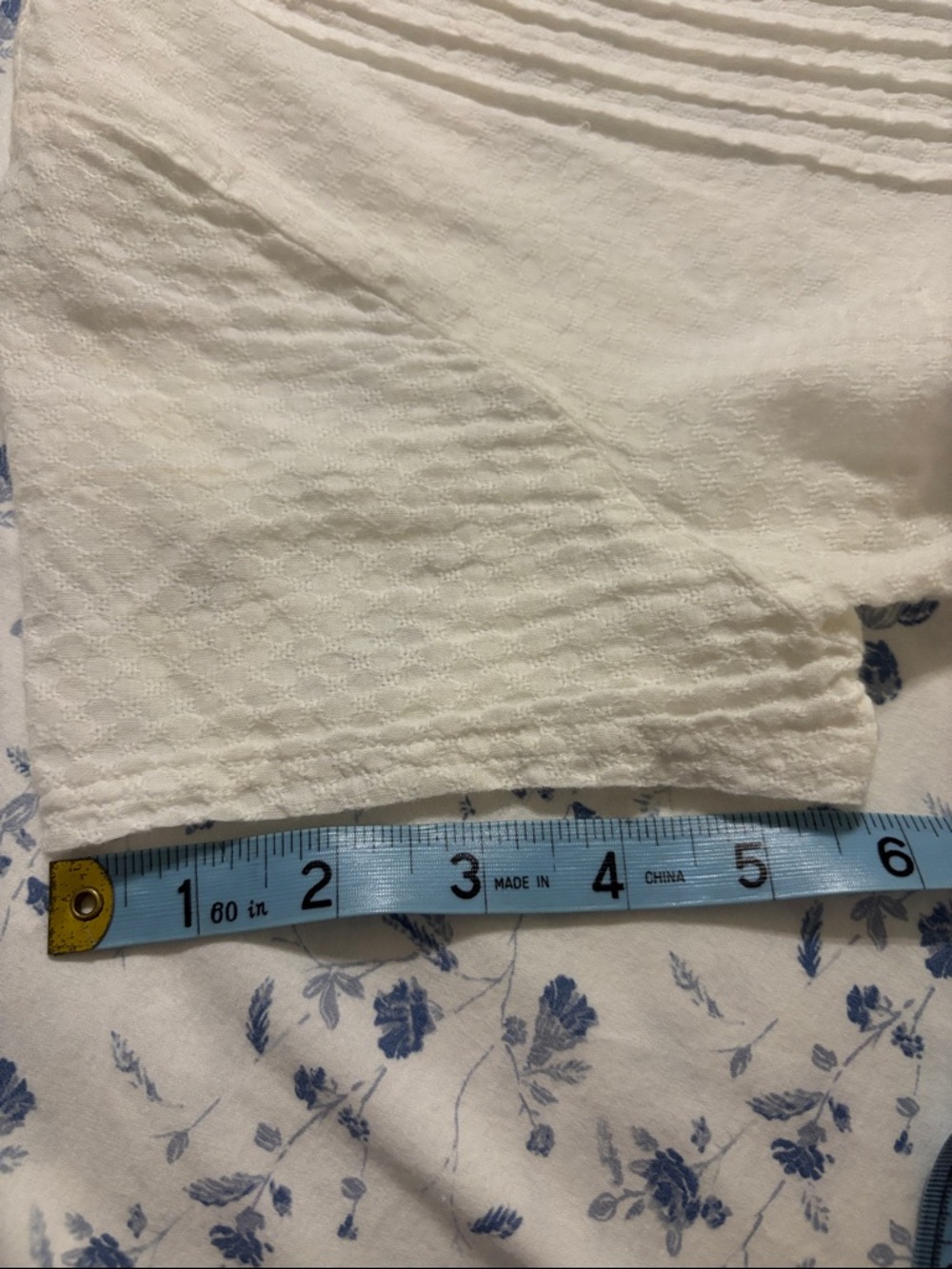 Prana Women's White Pleated Button-Up Blouse. Size Small saw - Picture 10 of 10